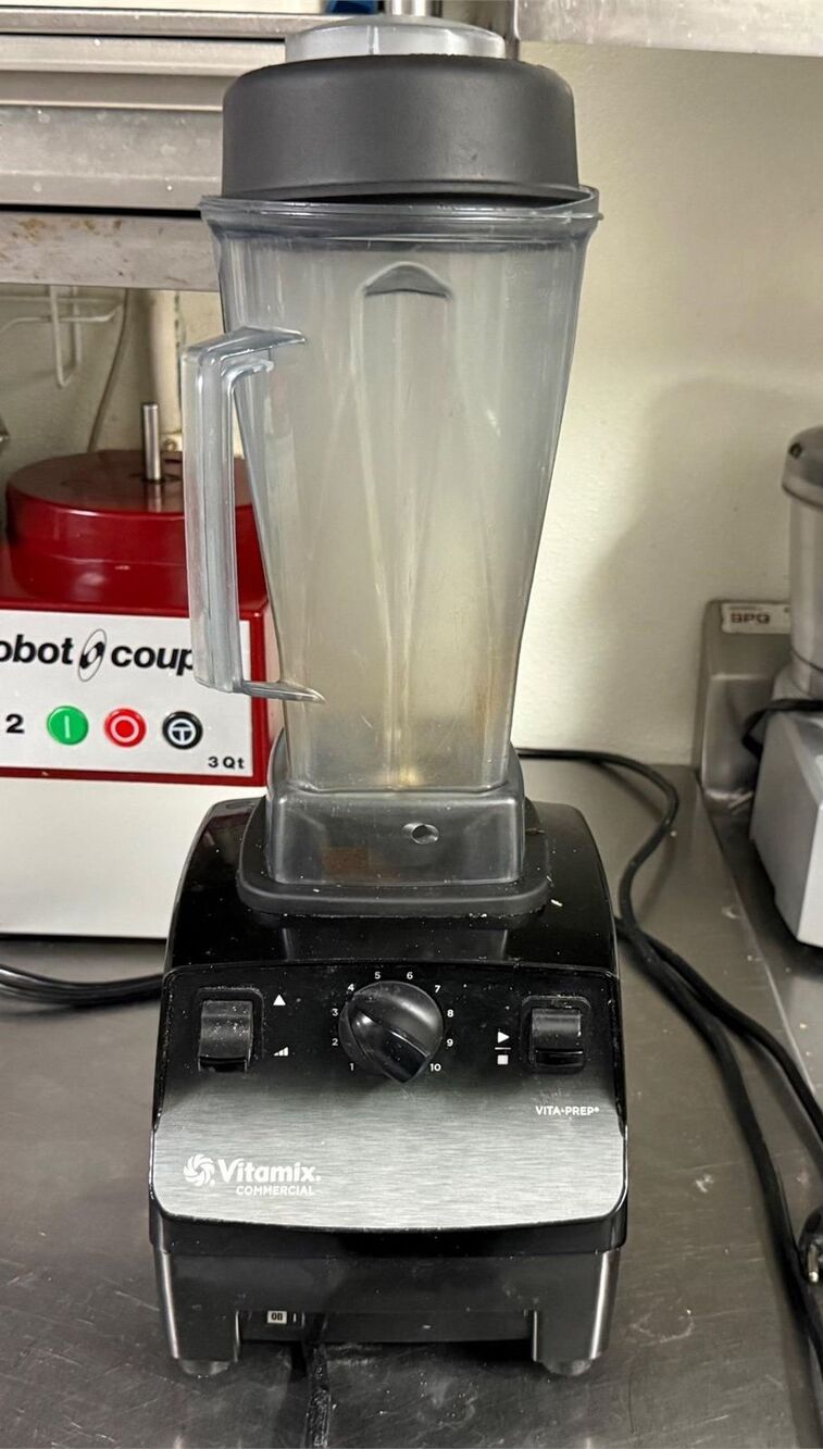 Vitamix Vita-Prep VM0101 Commercial Blender w/ 64 oz Container & Lid - Tested